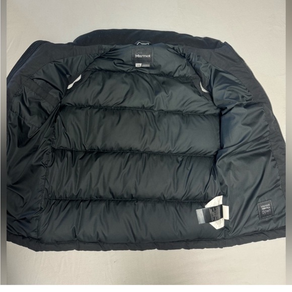 Marmot Puffer Vest 700 Fill Down Kids Size L 10/12 - Picture 3 of 9